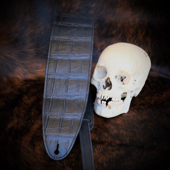 Luxury Black American Alligator Guitar Strap – Ethically Sourced, Master-Crafted - Picture 7 of 7